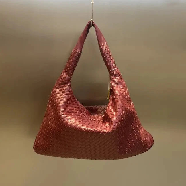 The Effortless Luxe Hobo Bag