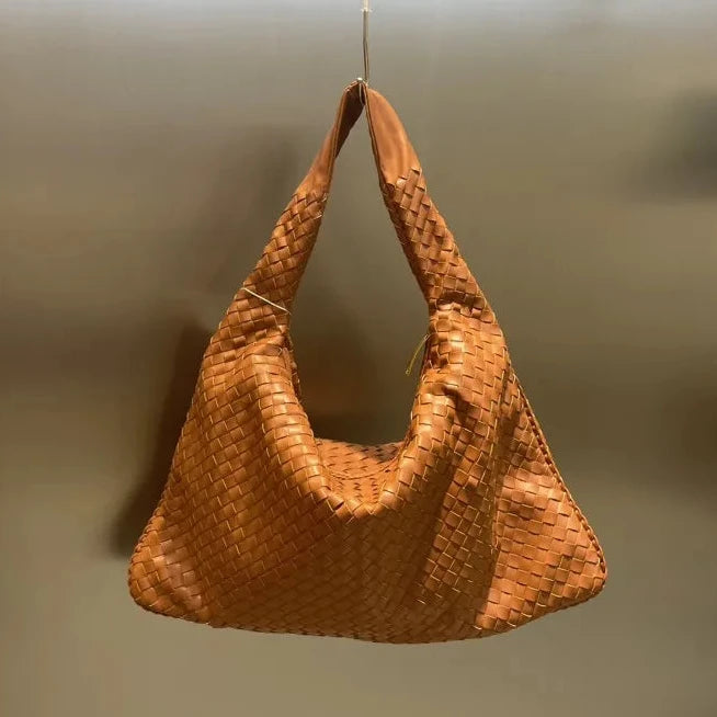 The Effortless Luxe Hobo Bag